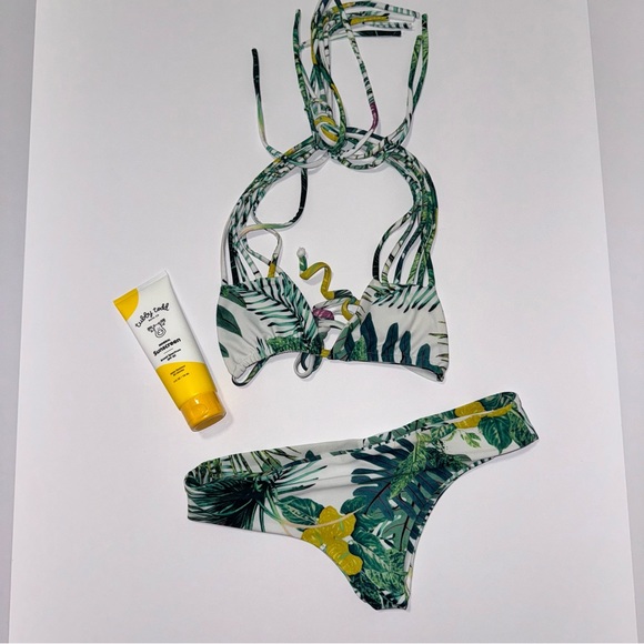 Nirvanic Palm Frond Bikini - Picture 5 of 7